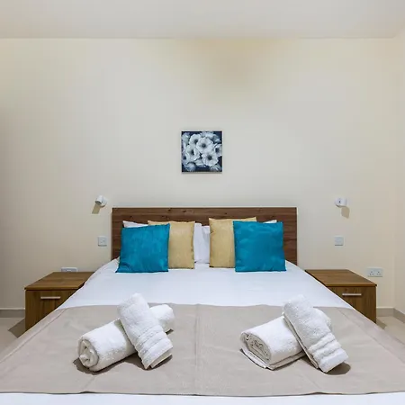 Spacious 2br With Stunning Views In By 360 Estates Apartment